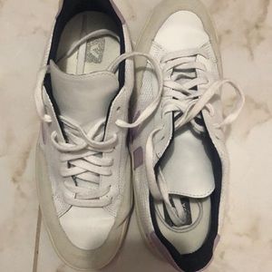 Veja Sneakers Size 10